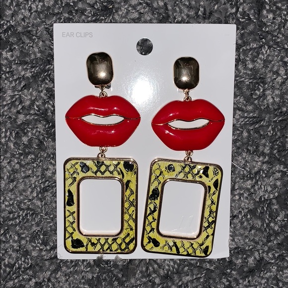 H&M Jewelry - Earrings